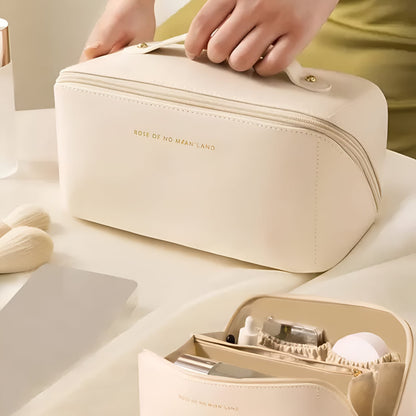 ELEGANT GLOW: CREAMY LUXE COSMATICS BAG